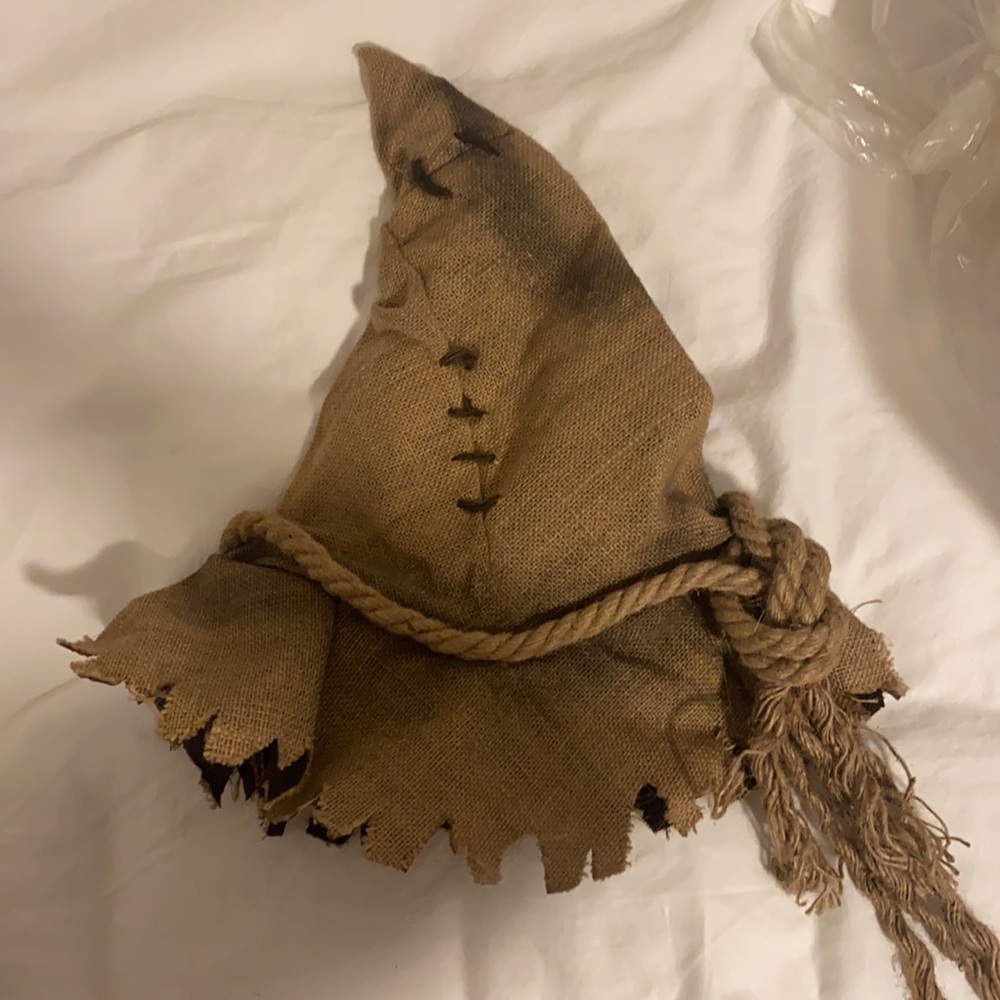 Scarecrow hat spirit Halloween brand
